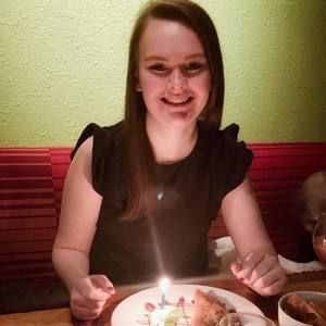 Meet your Posher, Mackenzie